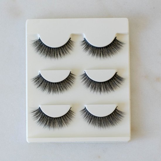 Natural fake-lashes (3 pairs) - Click Image to Close