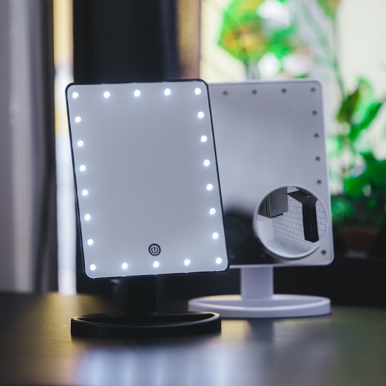 Makeup-mirror with LED-lights - Click Image to Close